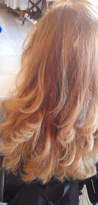 Secado de Cabello con Ondas a Domicilio para toda Sevilla.